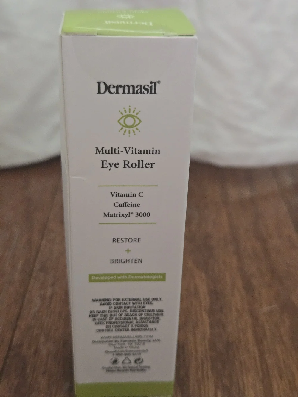 Dermasil Facial Set Including Serums, Cleansers And An Eye Roller